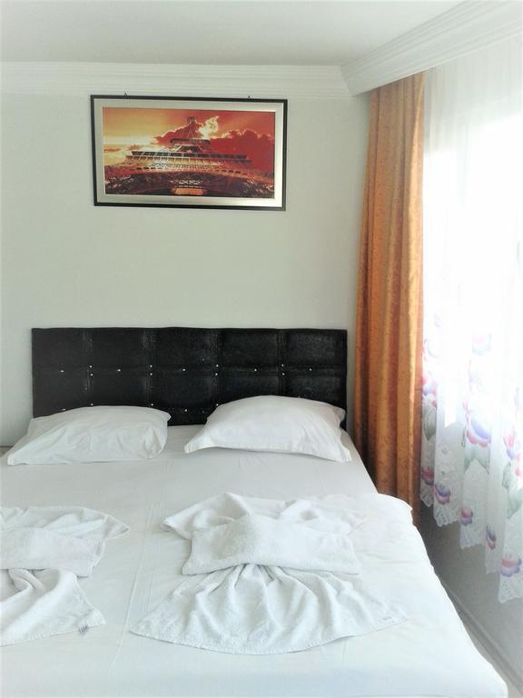 Bereket Traveler Hotel