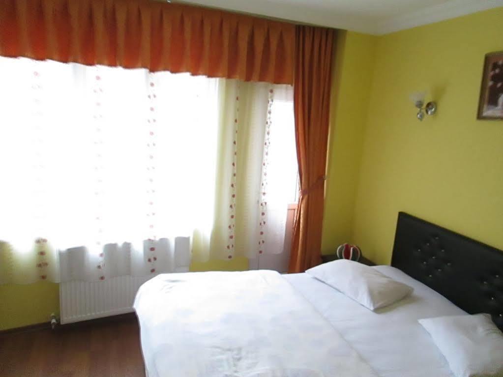 Bereket Traveler Hotel